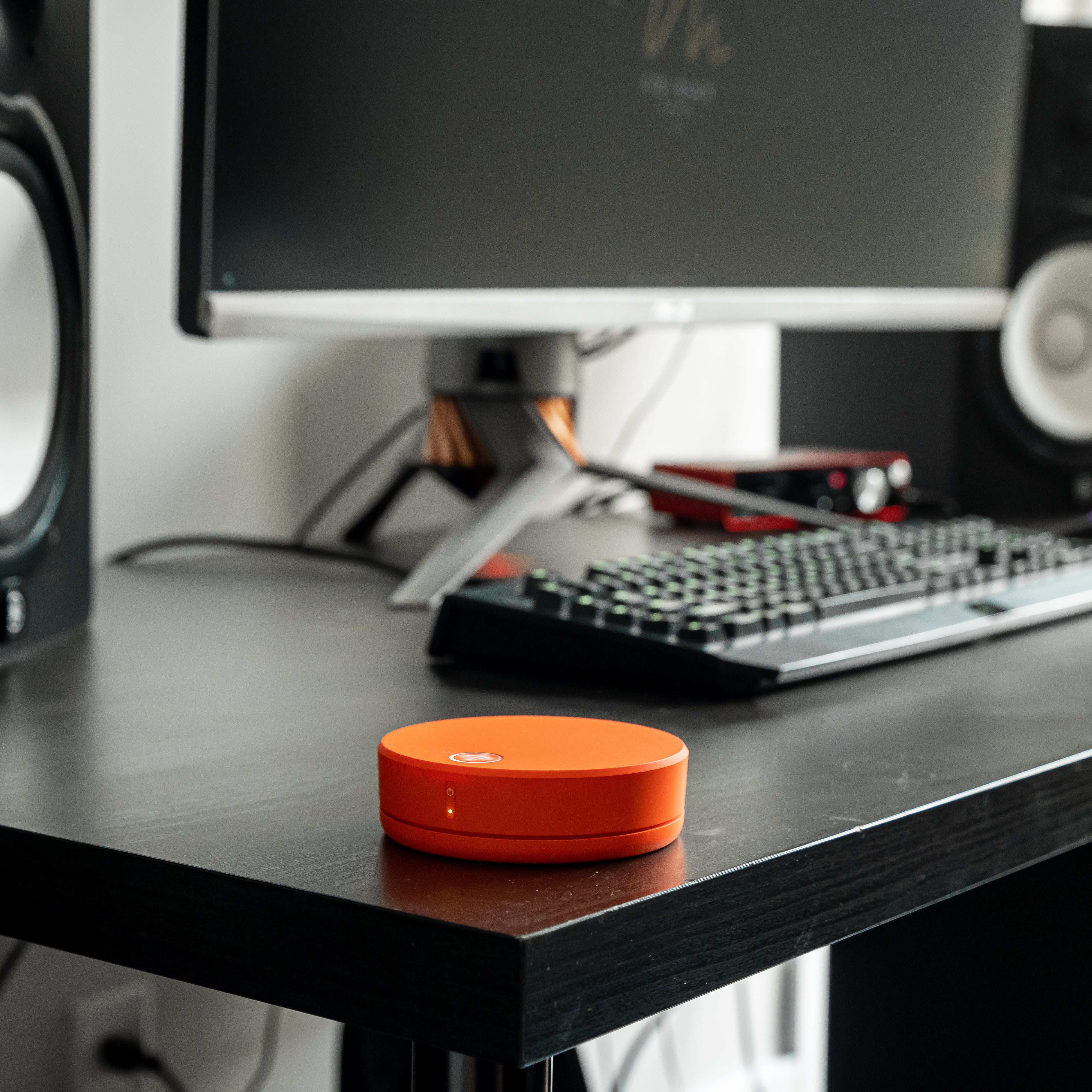 Roamr's On-the-Go Hotspot Internet